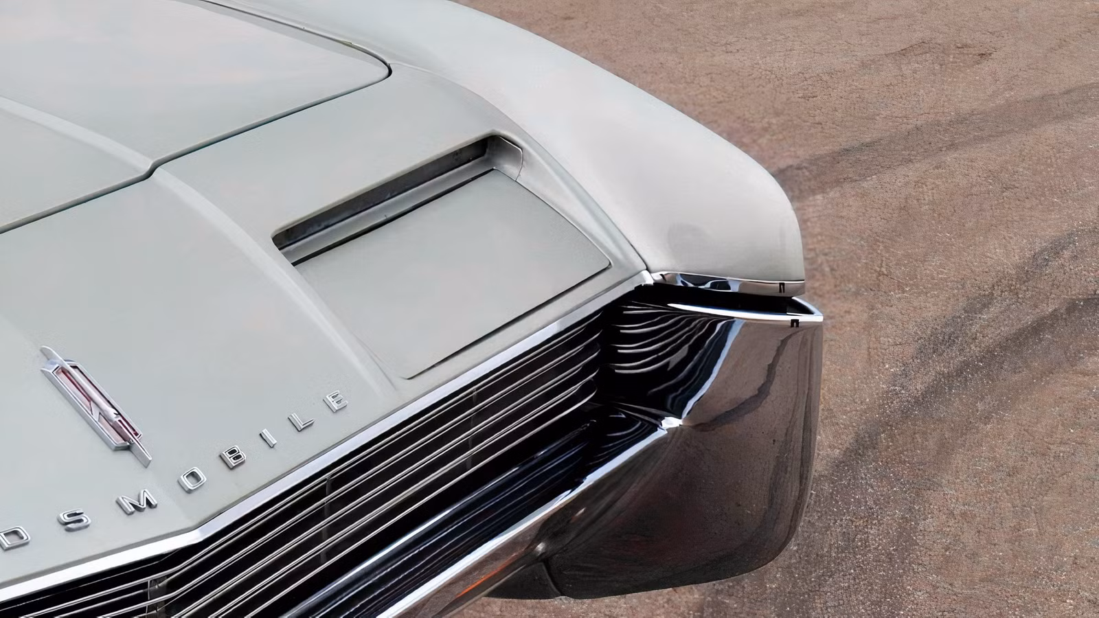 8 Pillarless Hardtop Coupes Smart Buyers Are Stockpiling