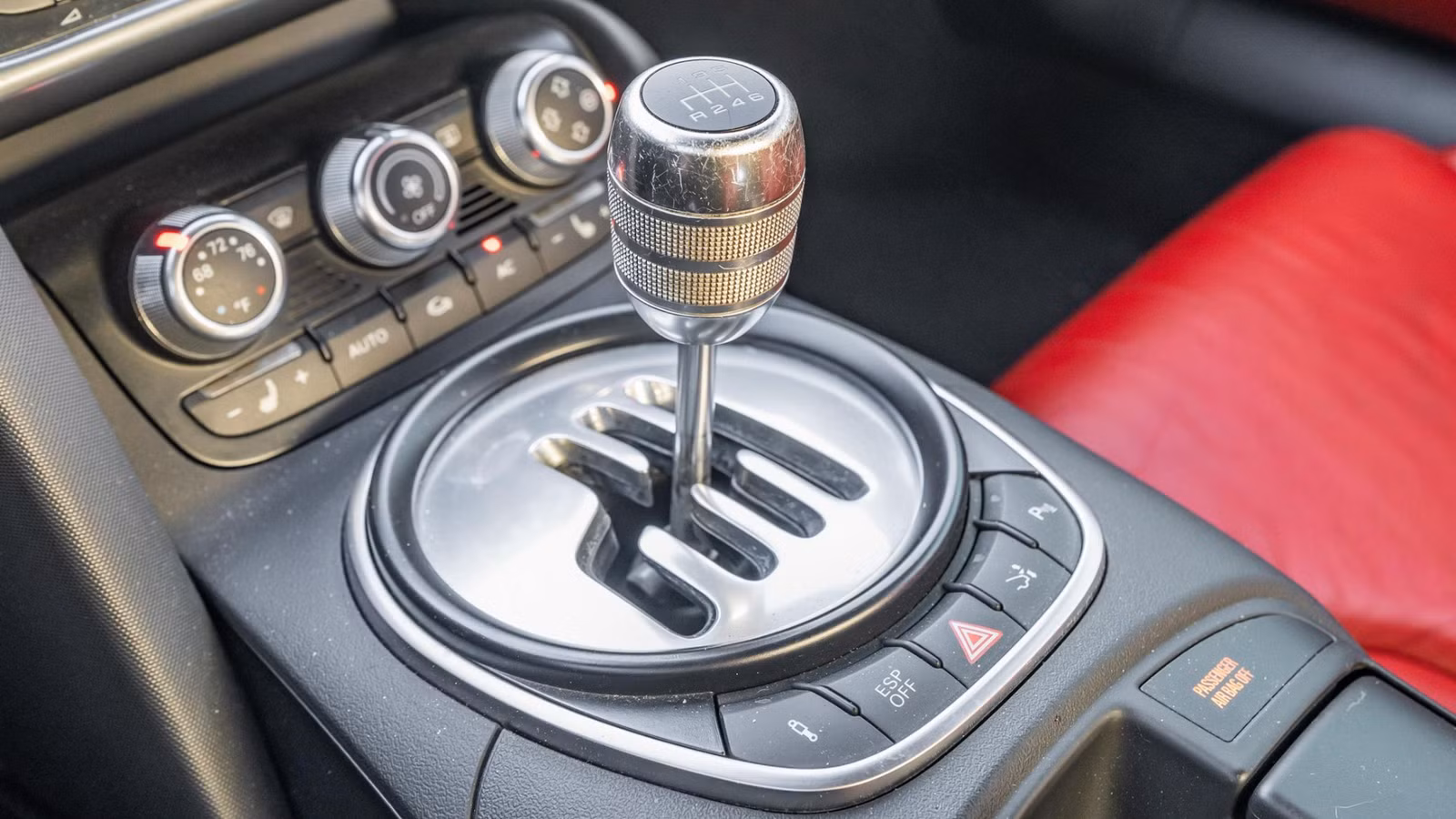 Neuroscientists Just Proved Manual Transmissions Are Better For Your Brain