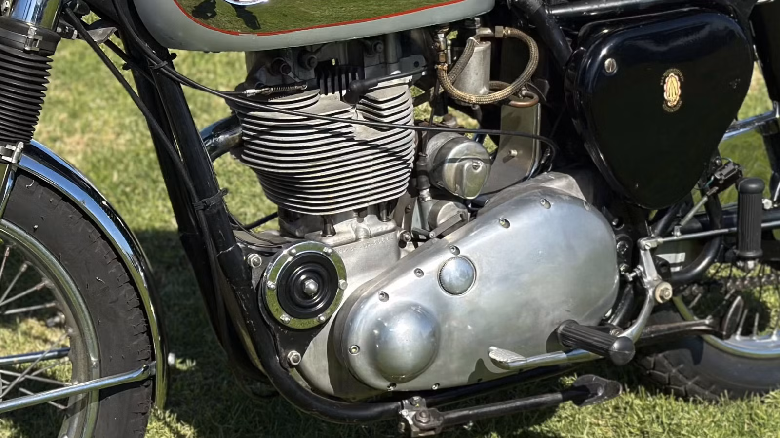 10 Vintage Single-Cylinder Bikes Riders Refuse To Sell