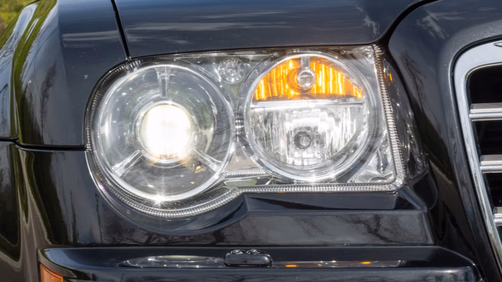 Chrysler 300C SRT8: The Overpowered Sedan Detroit Built Before Anyone Was Ready