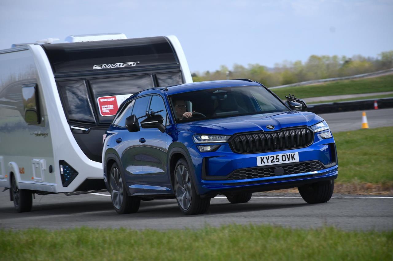 Top of the tow: Kodiaq and Elroq secure 2026 What Car? Tow Car of the Year titles