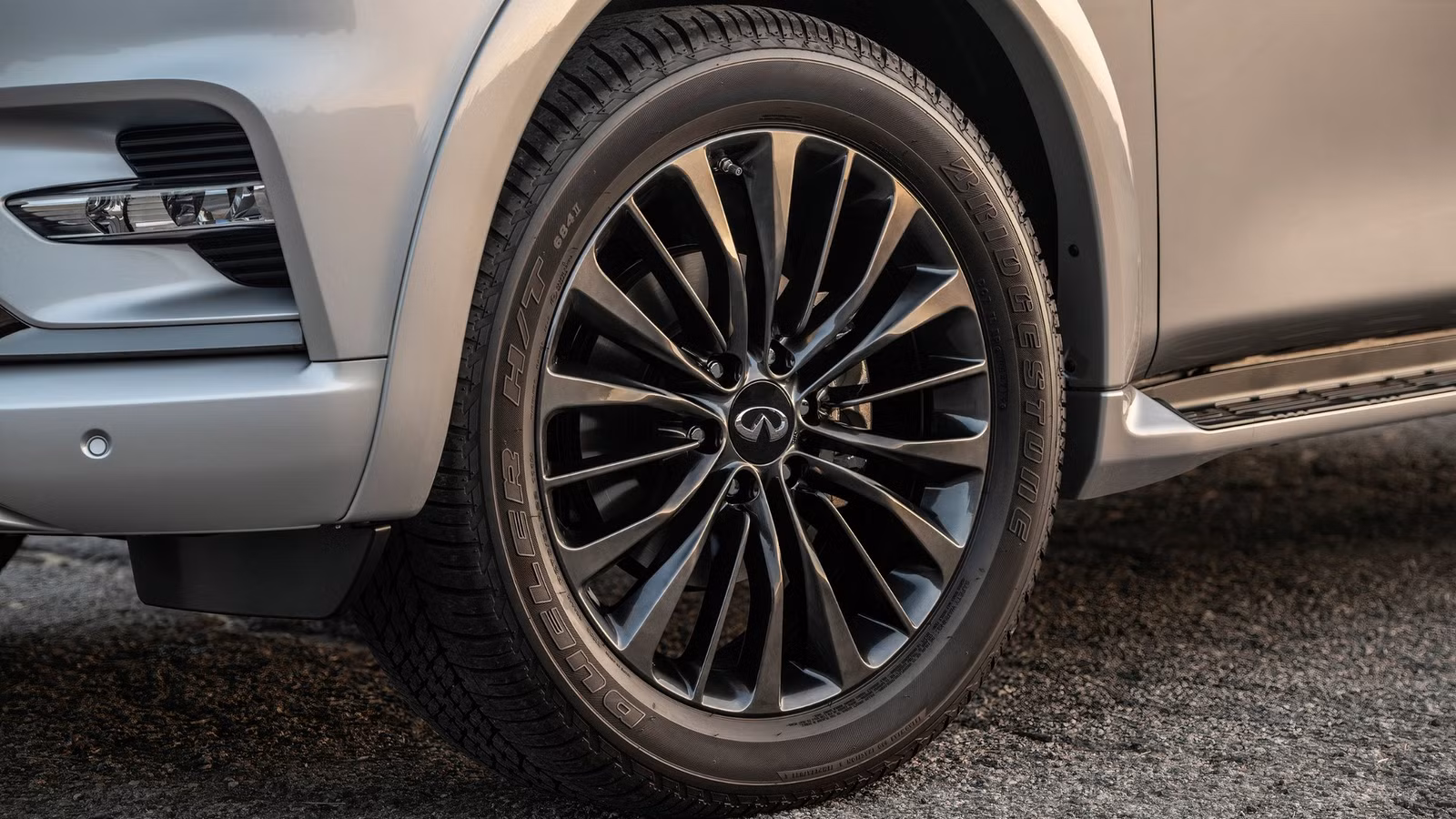 5 Luxury SUVs That Depreciated Into Honda Civic Price Territory