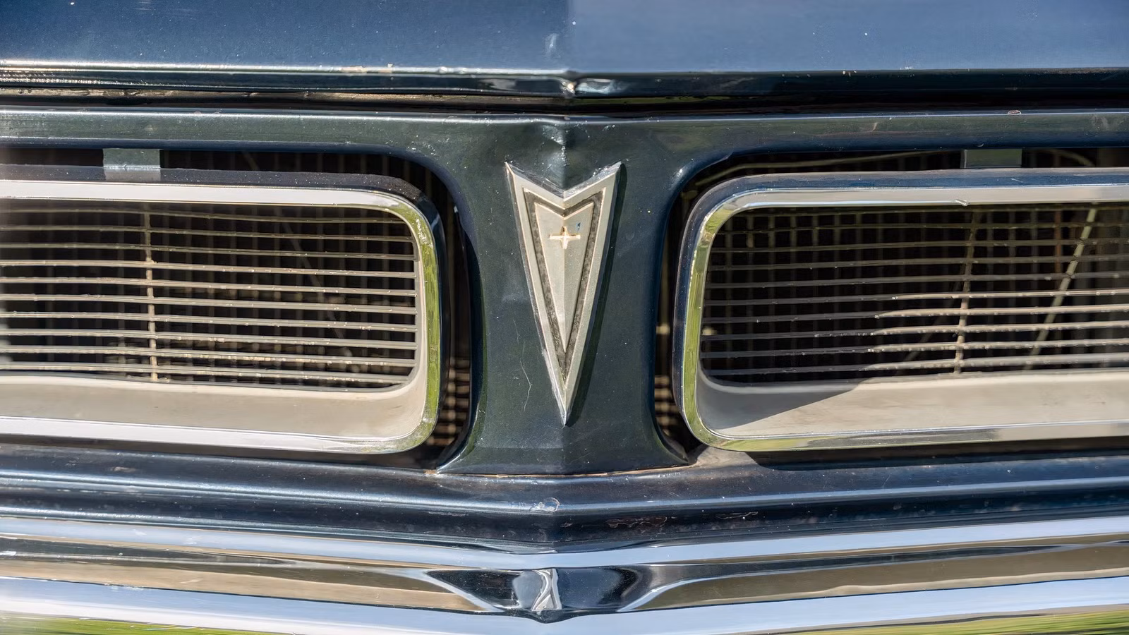 The 376-HP Pontiac Nobody Raced Because It Looked Like A Luxury Car