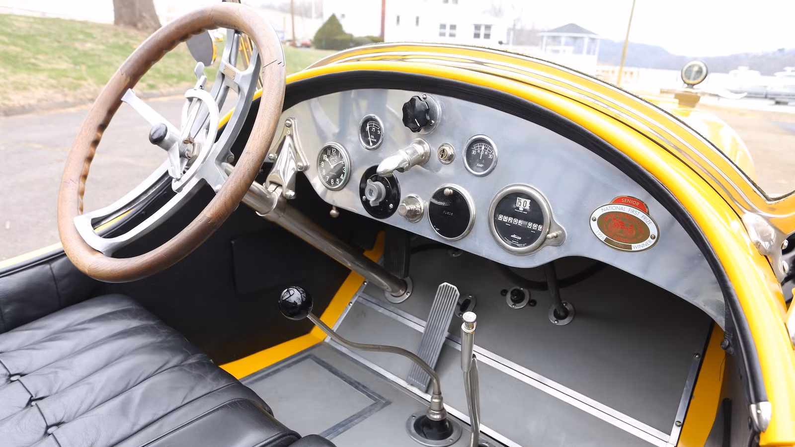 The Forgotten Yellow Speedster Amelia Earhart Drove 7,000 Miles Across America