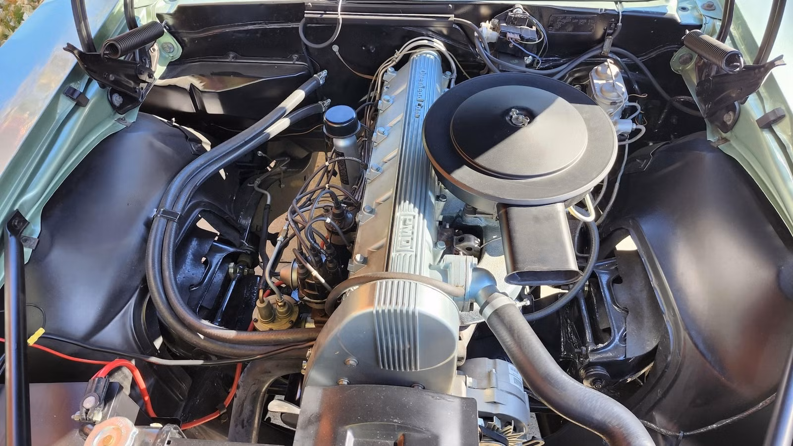 The Forgotten Inline-Six That Out-Sang Every American V8