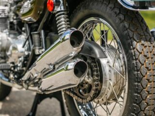 Kawasaki Disguised Its Secret Superbike In Honda Paint To Beat The CB750