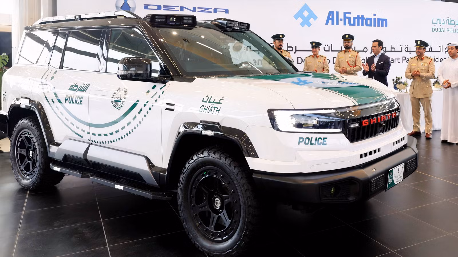 Dubai Police Launch Second-Gen Ghiath Smart Patrol Built On BYD's Plug-In Hybrid DENZA B8