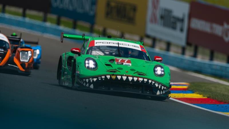 GT Classes lead Porsche to Canadian Tire Motorsport Park