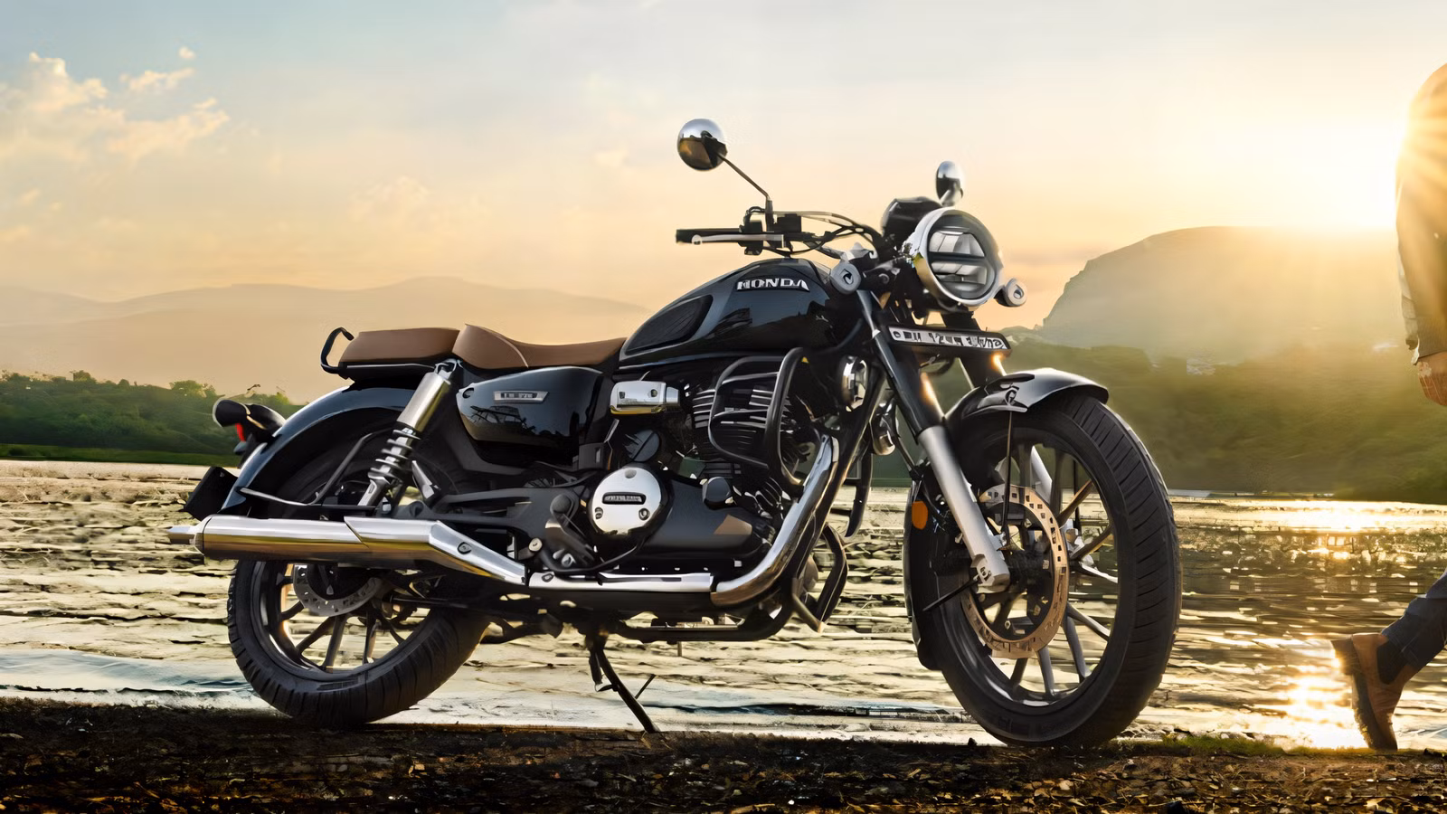 Honda's CB350 Has Been Quietly Dominating India — Now a Production Expansion Could Finally Bring It West