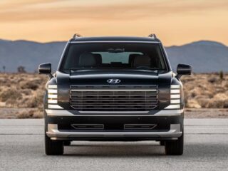Hyundai's Palisade Undercuts This Popular Toyota Rival