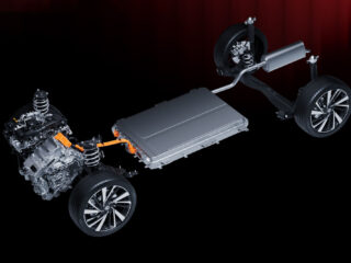 MG plug-in hybrids will switch to semi-solid-state batteries in 2027
