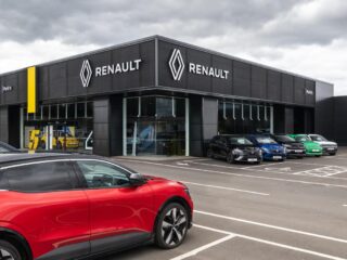Park's Renault East Kilbride is the latest UK retailer to feature brand's new network corporate iden