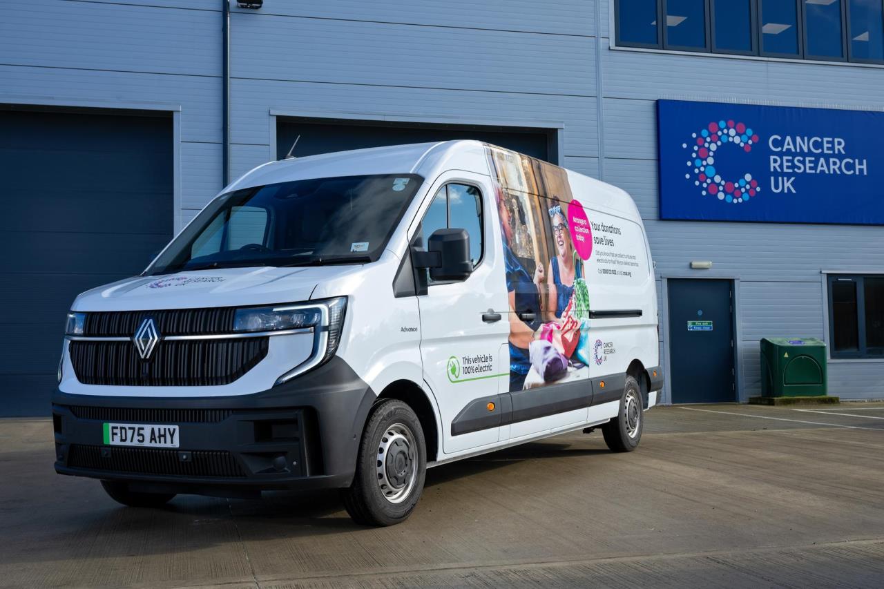 Renault Master ETech electric helps Cancer Research UK raise funds and lower its local carbon footpr