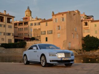 RollsRoyce returns to SaintTropez for an extended summer season at celebrated addresses
