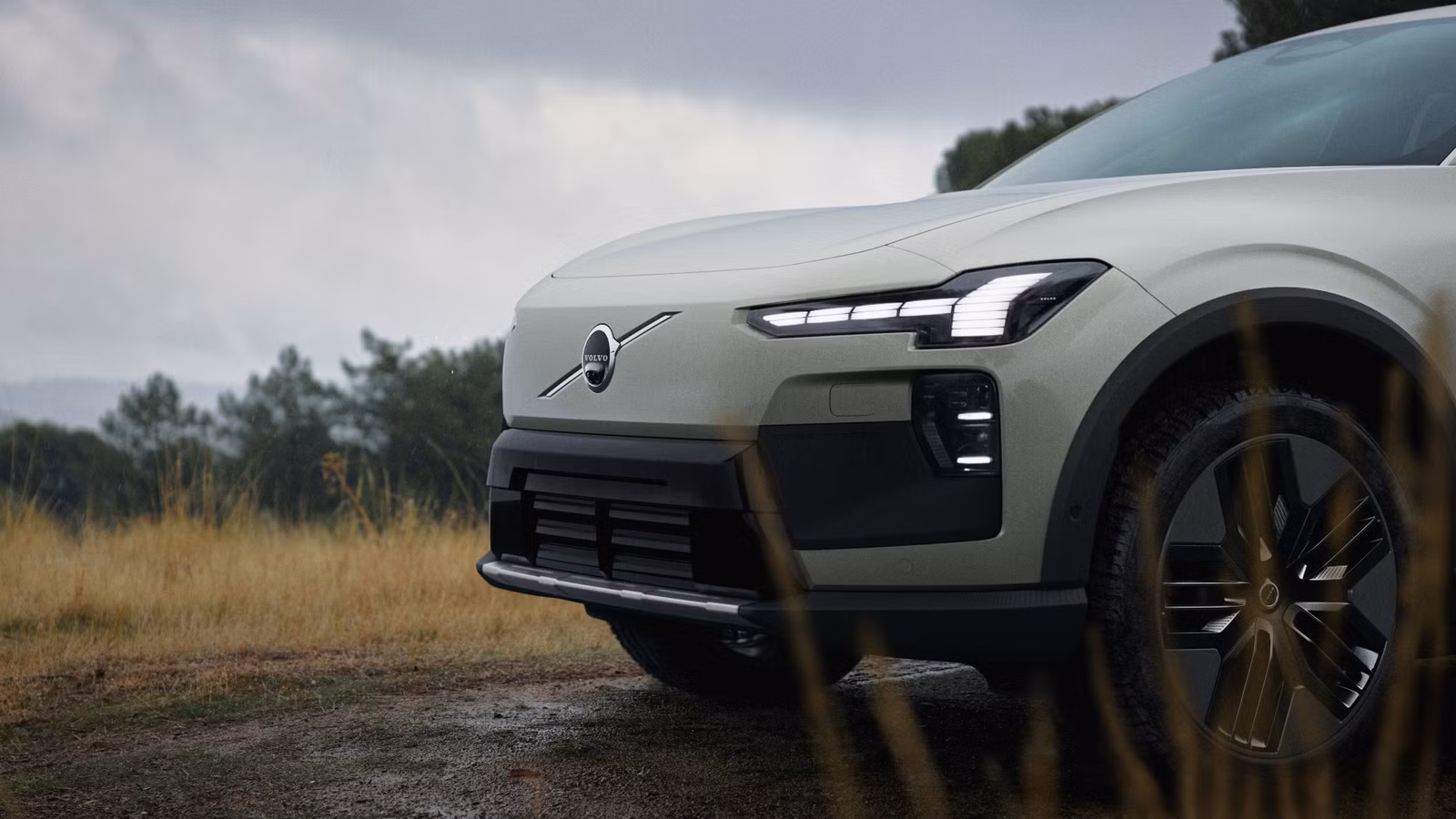 Volvo EX60 Is Here—And It Could Be The Electric XC60 Enthusiasts Have Been Waiting For