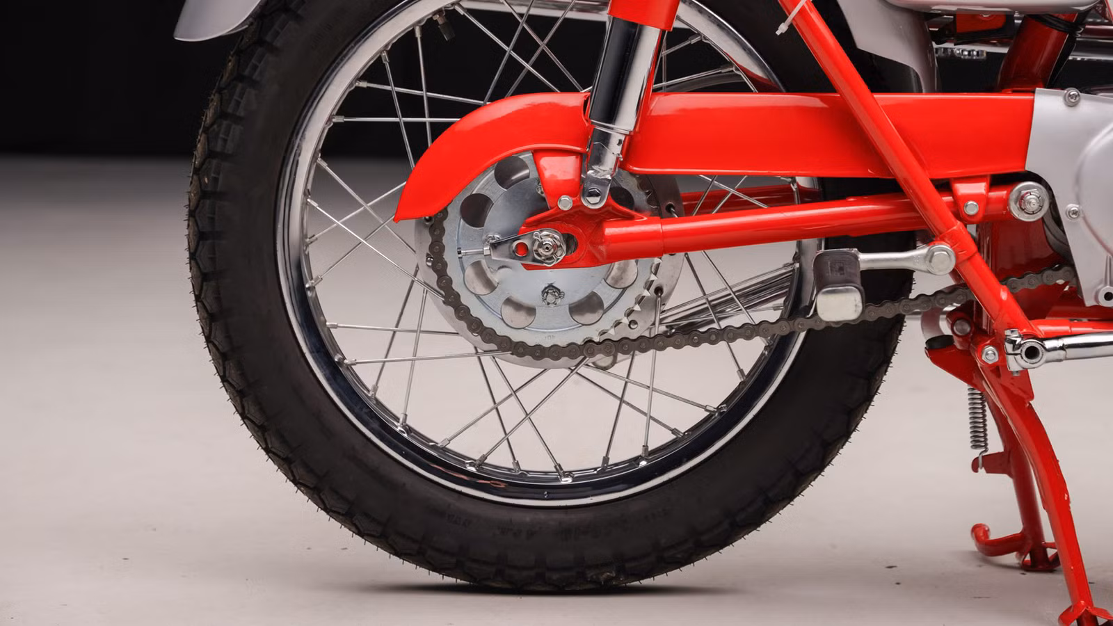 The Kennedy-Era Honda Twin That Wrote Every Scrambler's DNA