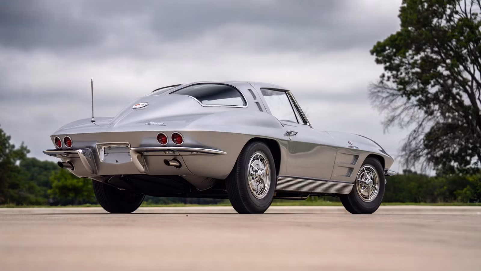 1963 Corvette Z06/N03 Tanker: One of 63 Heads to Mecum Auction