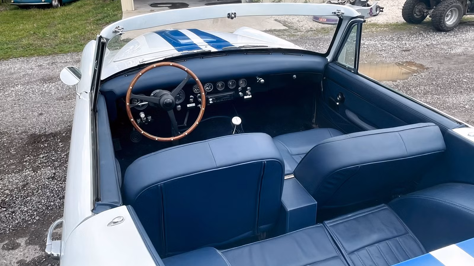 The Forgotten Race Car That Got A 300-Horsepower Hemi V8 Three Years Before Any Chrysler