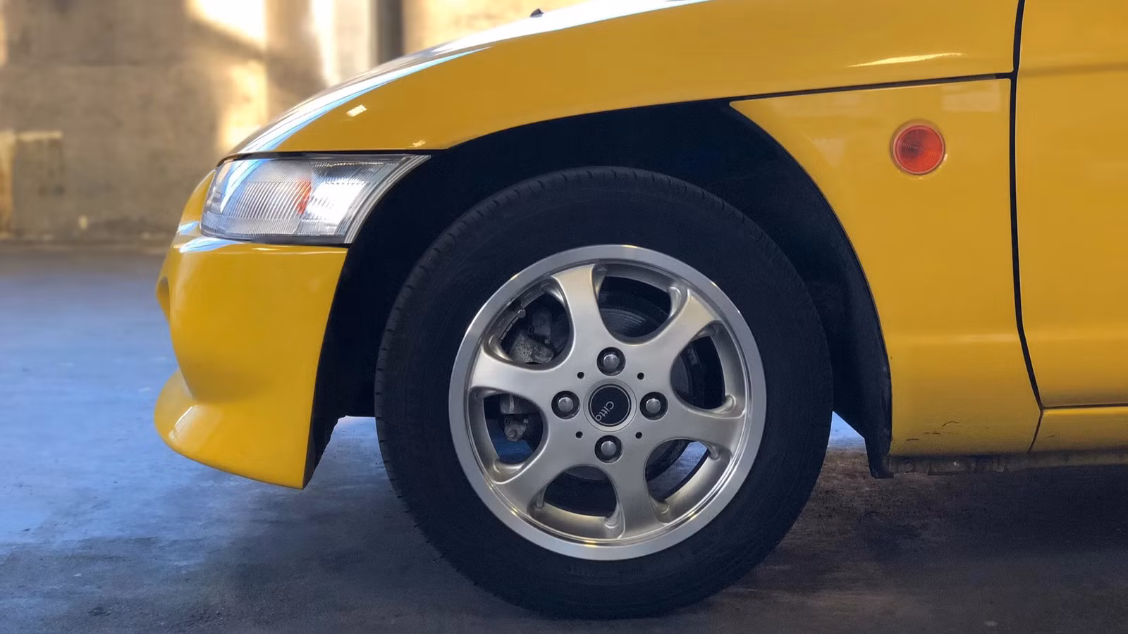 The Tiny Honda Kei Car With A 9,000-RPM Engine