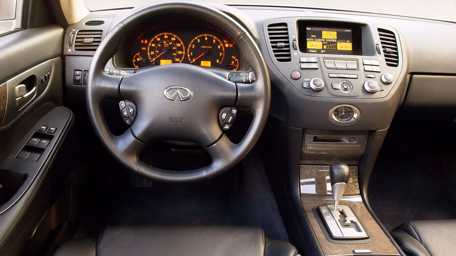 The Forgotten Infiniti Sleeper With a 340-HP V8 Nobody Wanted