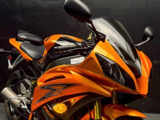 First Ride-By-Wire Production Motorcycle: 2006 Yamaha YZF-R6