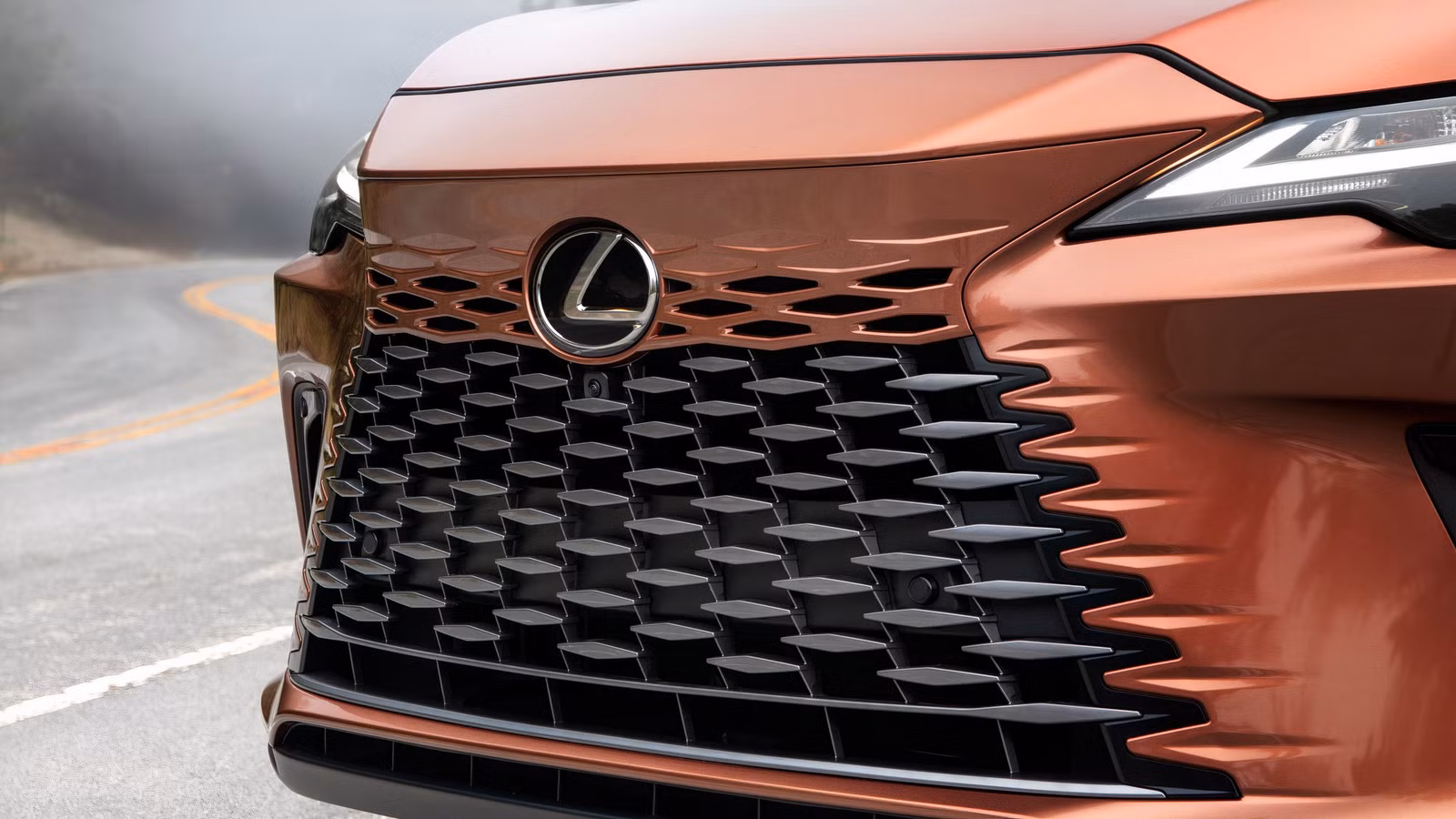 The Lexus SUV You’ll Want After Seeing Range Rover Repair Bills