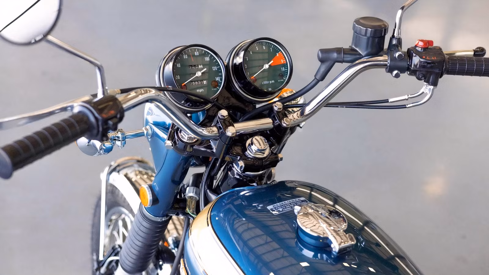 10 Air-Cooled Japanese Superbikes Built to Last