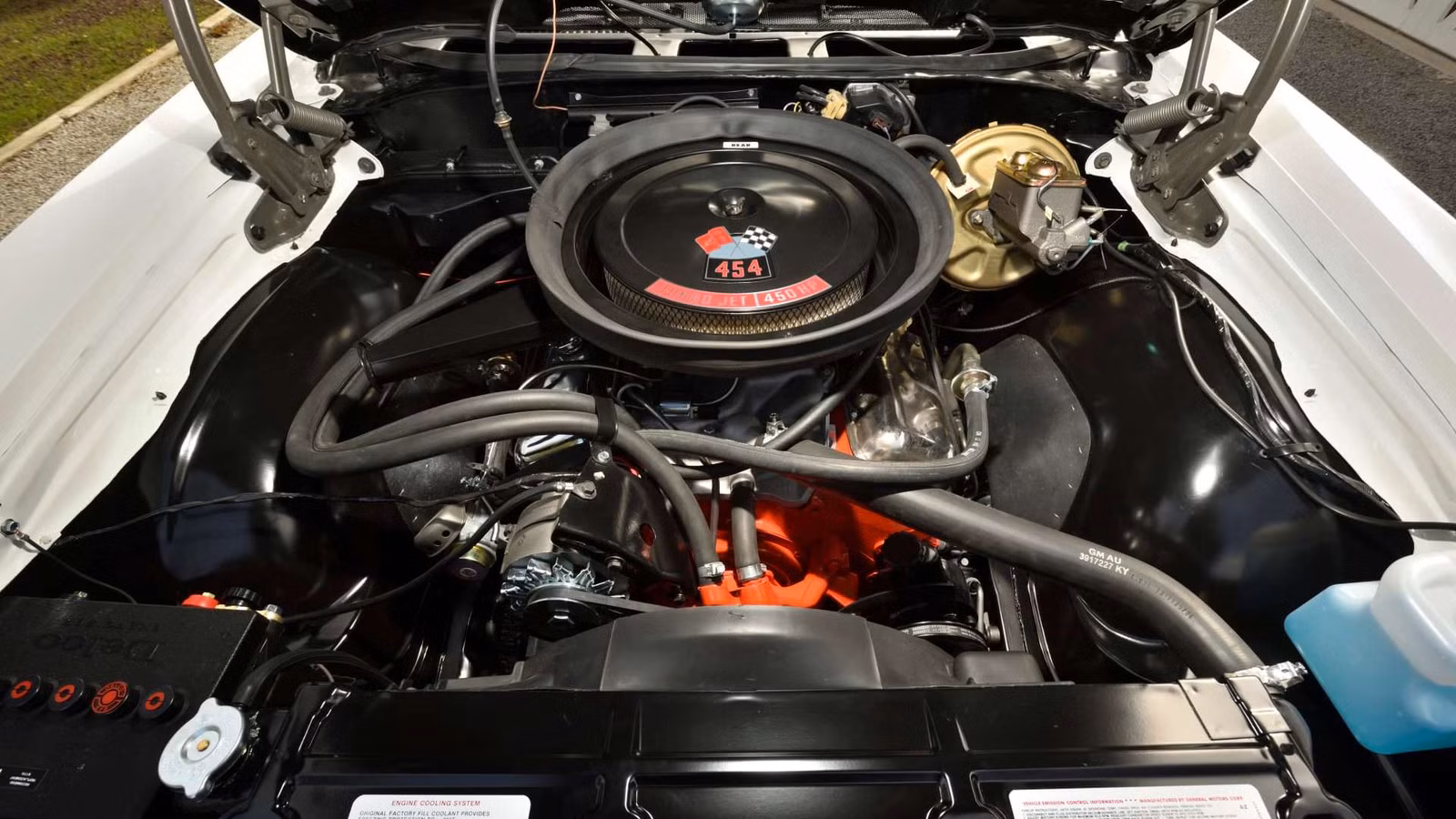 The Highest Rated Horsepower In A Production Big Block V8 Engine In The '70s