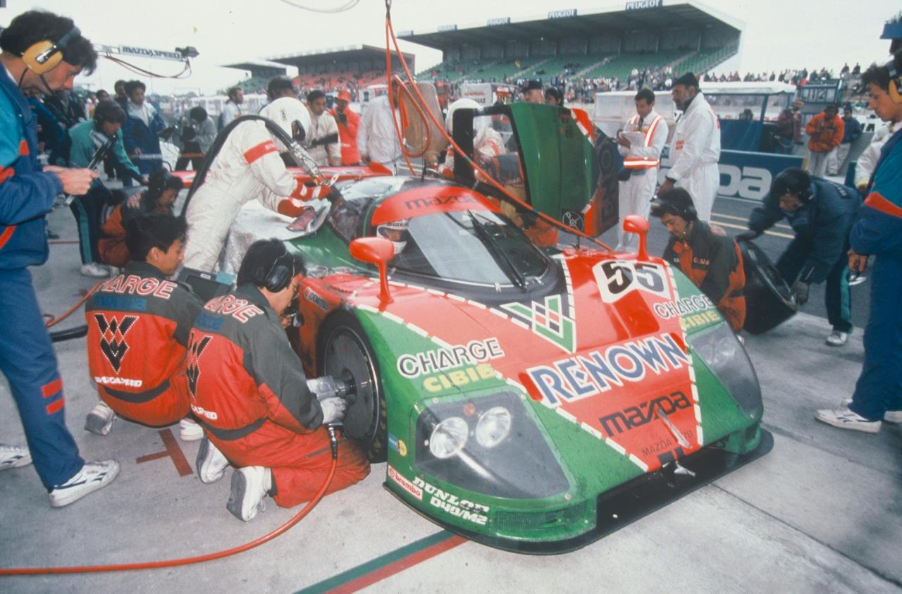 Hypercars, World Champion GP Riders, IROC Legends Heighten Entertainment and Experiences at Rolex Mo