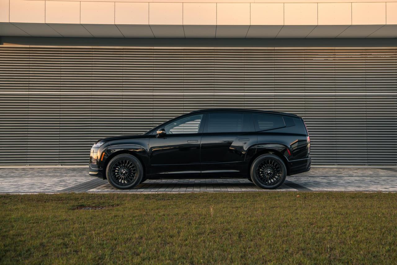 Hyundai Canada Introduces New Night Package For 2027 Palisade and IONIQ 9