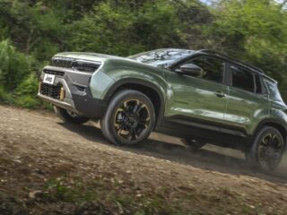 Jeep Avenger 4xe review 2026