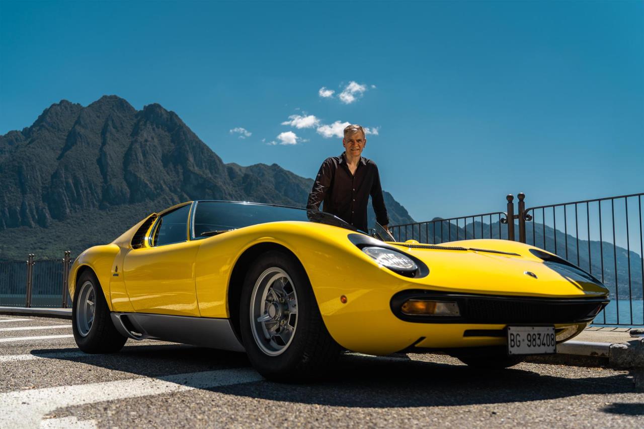 Out of this world. The Lamborghini Miura SV at 55