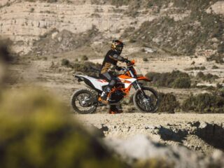 The Dual-Sport Bike That Makes Highway Miles Feel Easy