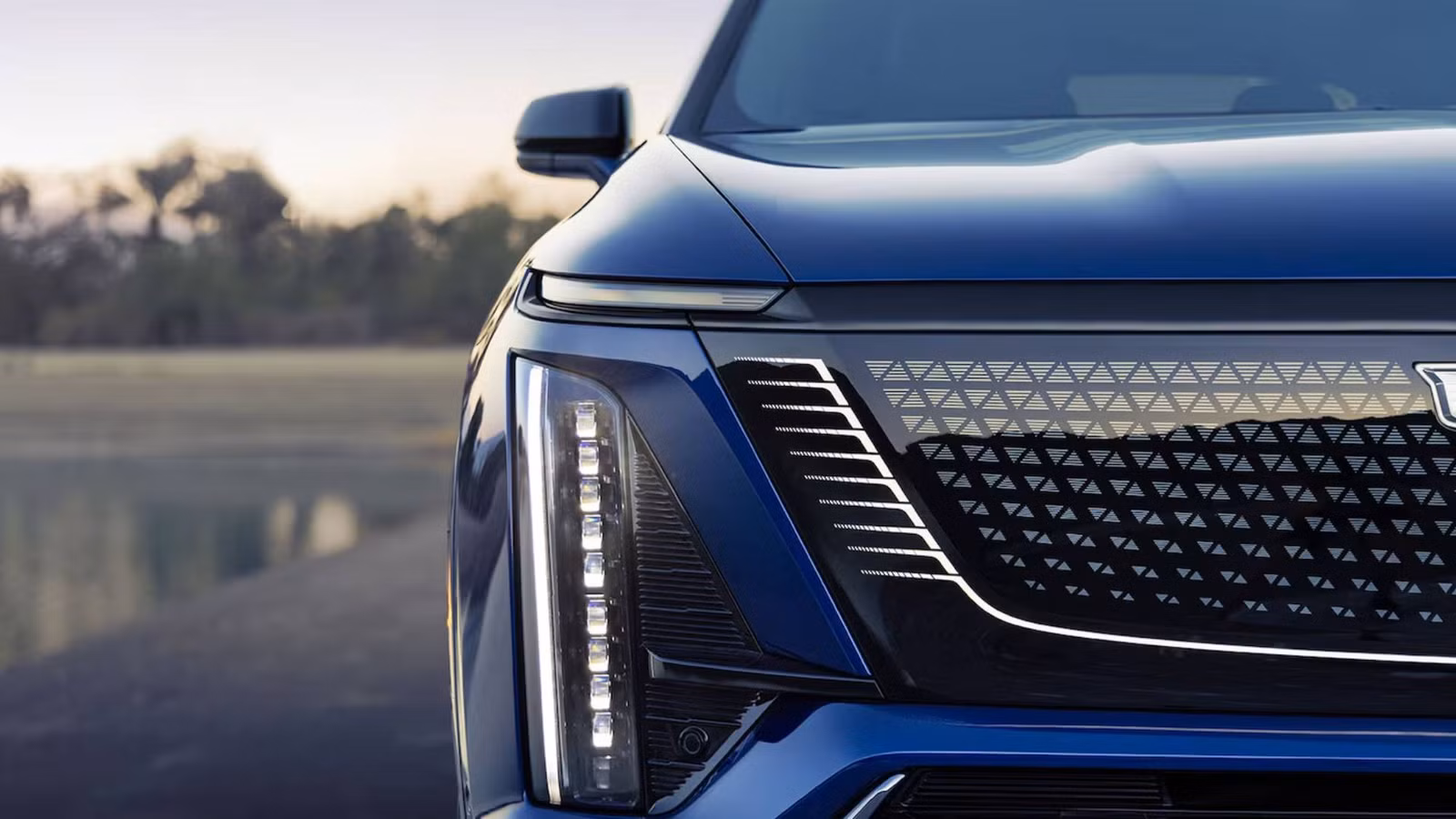 Cadillac’s 615-HP Three-Row SUV Is Quicker Than An Old CTS-V