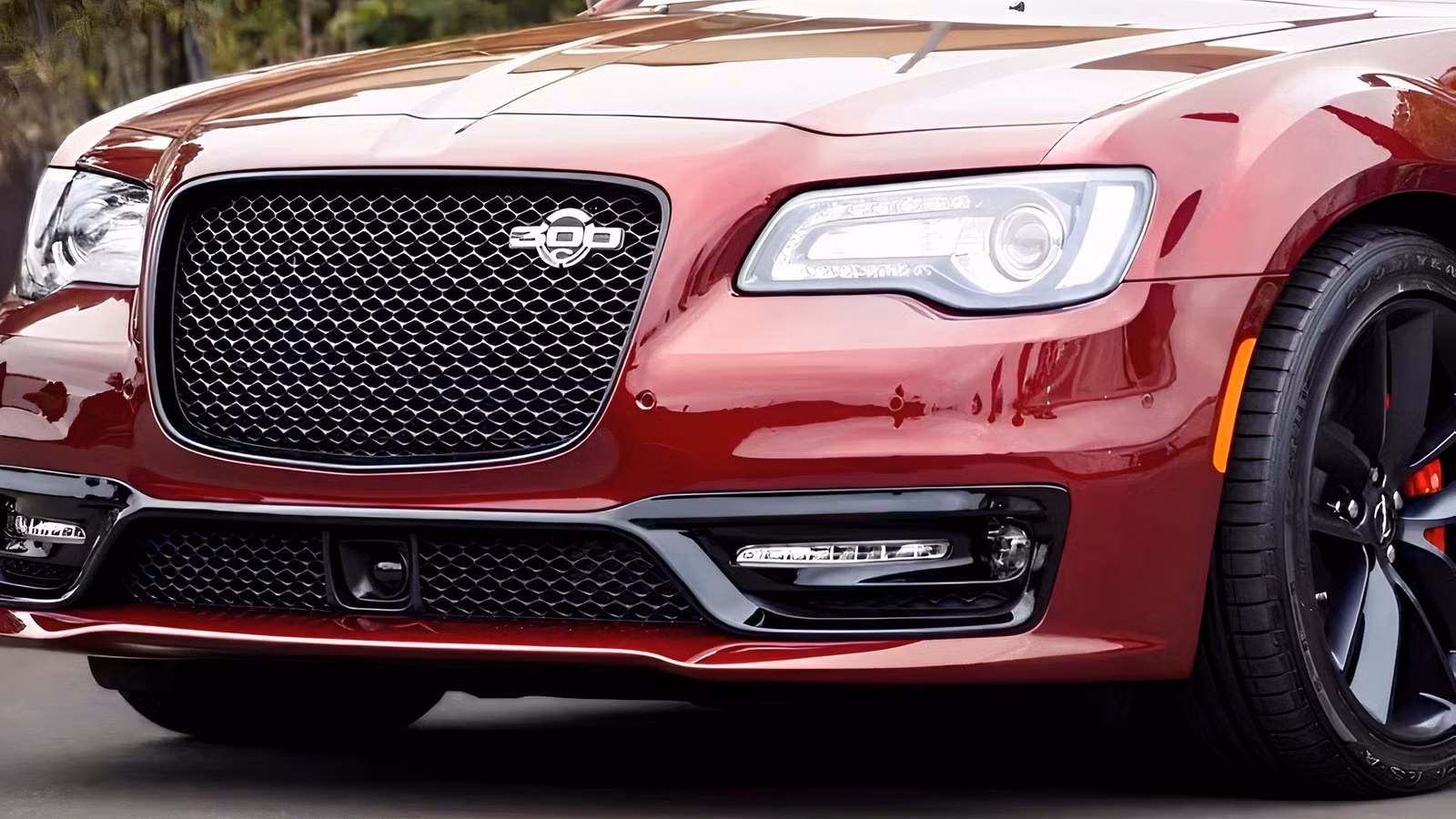 Chrysler’s Forgotten Sedan That Blurred The Line Between Luxury And Muscle