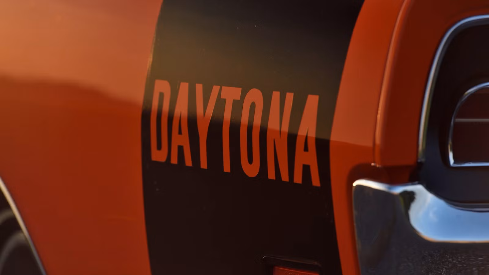 The 243-MPH Dodge Daytona That Plymouth’s Superbird Pushed Into The Shadows
