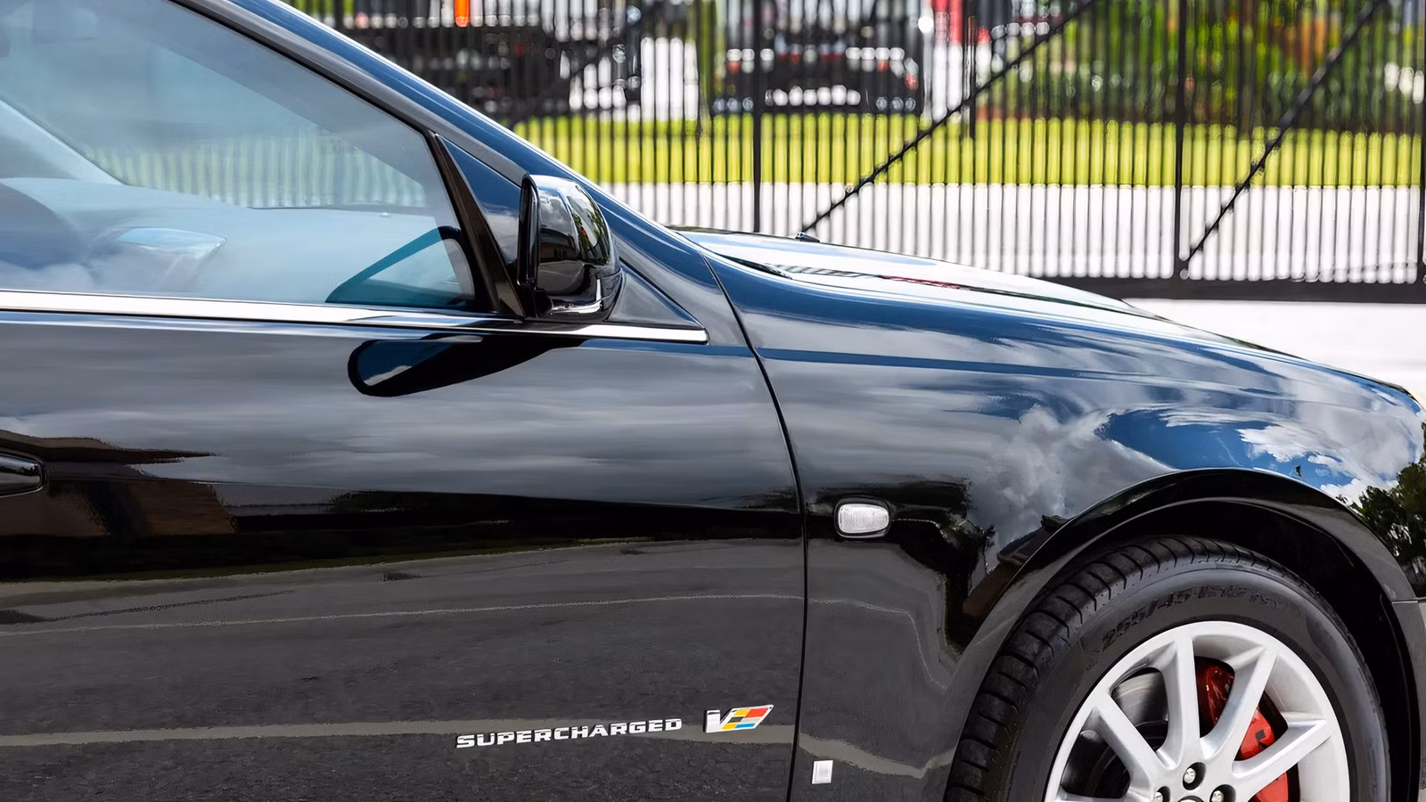 This Was The Fastest Sedan In America In The 2000s, Now It's Worth $9k