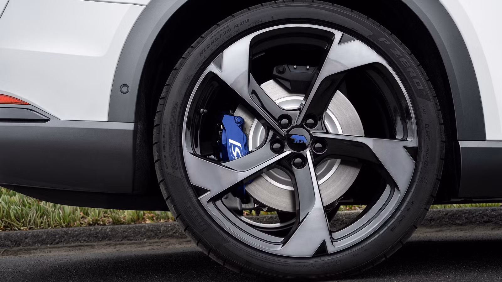 This Luxury SUV Has More Power Than A Bugatti Veyron