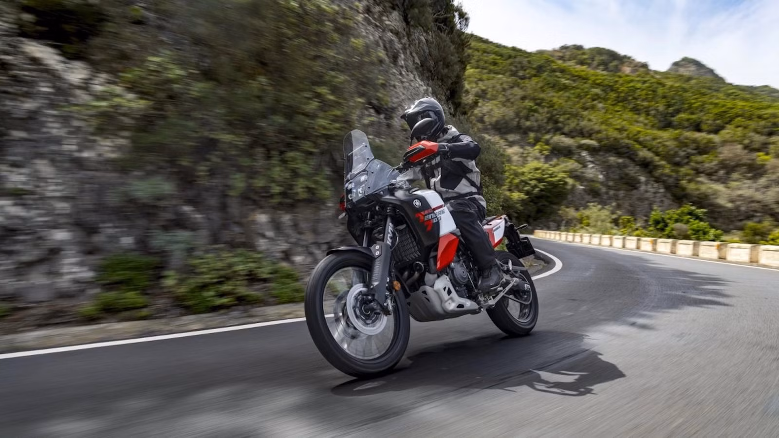 This Middleweight Makes Bigger Adventure Bikes Feel Unnecessary