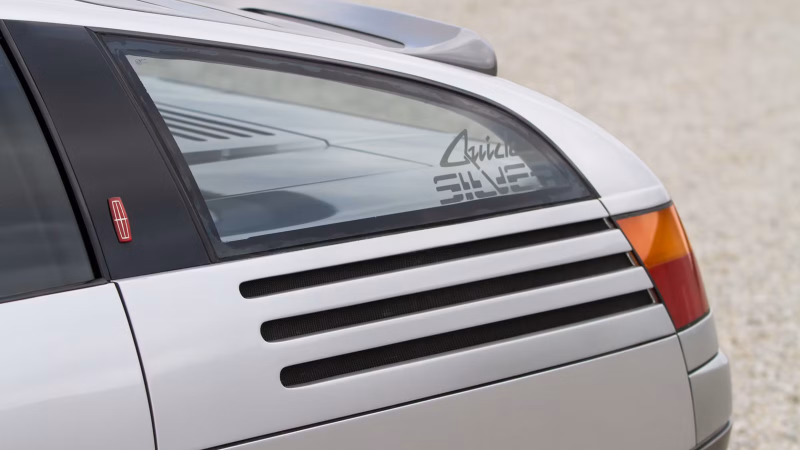 Lincoln’s Forgotten Mid-Engine V6 Concept Was Supposed To Rival Ferrari