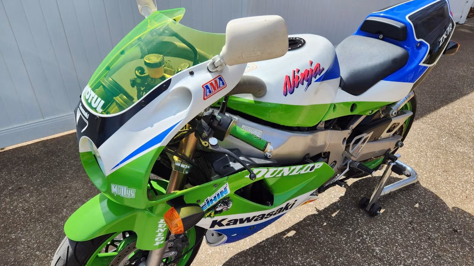 The 500-Unit Kawasaki Superbike Homologation Special Hiding Behind A Common ZX-7R Badge