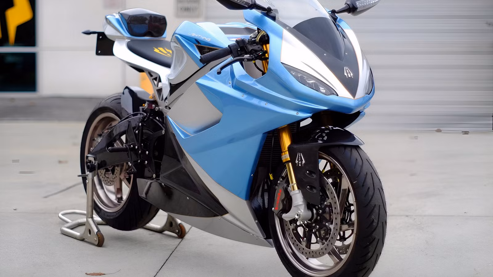 The America Superbike That Beat Every Japanese Literbike To 60 MPH