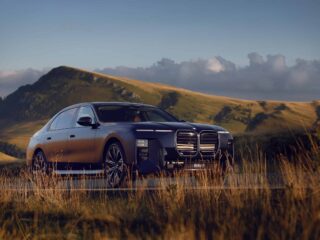 2027 BMW 7 Series Facelift Suits Up With Extravagant Paint Job