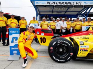 Alex Palou leads Honda drivers on a championshipwinning weekend in Milwaukee