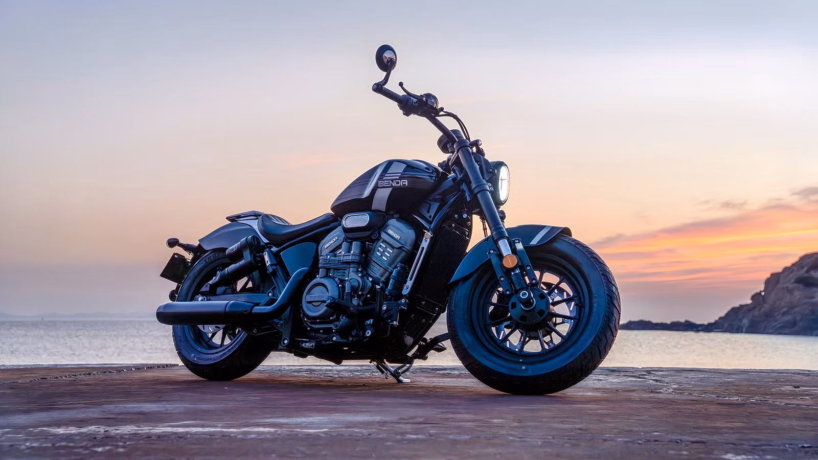 Benda Rock 707: First Look