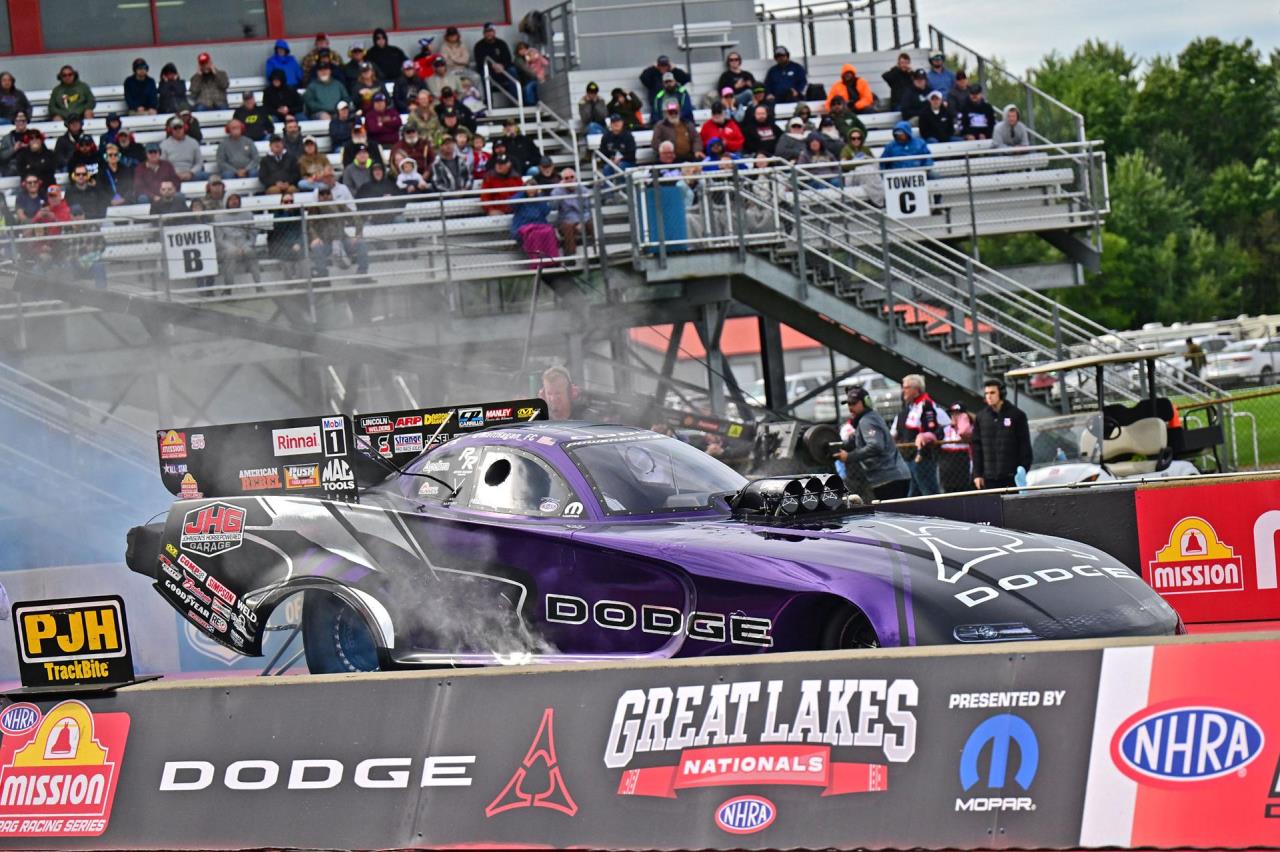 Hagan Advances to Finals at Raindelayed Dodge NHRA Great Lakes Nationals, Early Exit for Pruett in D