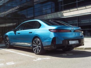 New BMW i7 Strikes A Pose In Its Most Daring Spec Yet
