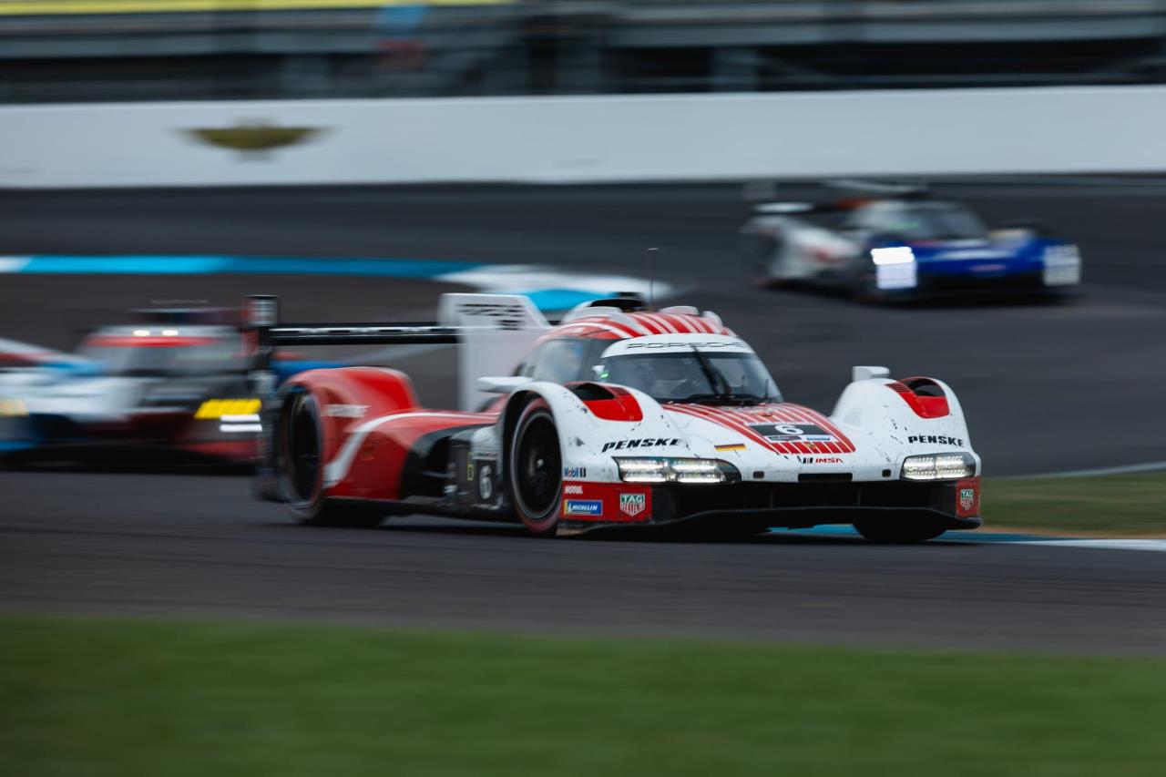 Porsche Penske Motorsport claims a podium finish at the Battle on the Bricks