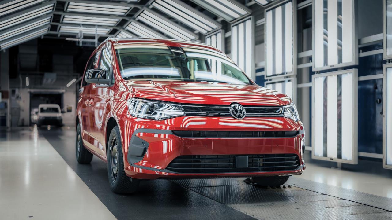 Production starts on the new Caddy: Straight off the production line with a fresh new look