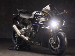 The Japanese Sport Bike That Still Has What It Takes To Scare Modern Superbikes